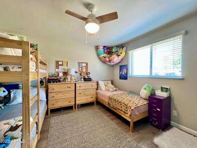 1229 E Echo Ln, Phoenix, AZ 85020 - photo 3