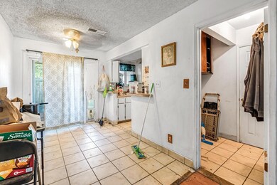 5138 E Ashlan Ave unit 101, Fresno, CA 93727 - photo 7