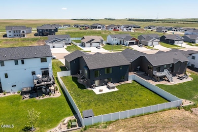 3908 Silver Blvd MLS-33
