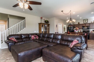 Family Room (2)