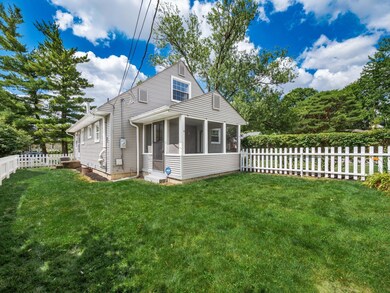 2570 Mount Holyoke Rd, Columbus, OH 43221 - photo 3