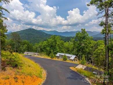 9999 Kimberly Ln unit 17, Franklin, NC 28734 - photo 4