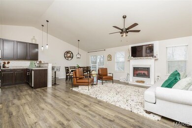 123 Keystone Ridge Dr, O Fallon, MO 63366 - photo 5