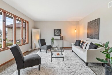 1504 Painted Leaf Dr, Crown Point, IN 46307 - photo 2