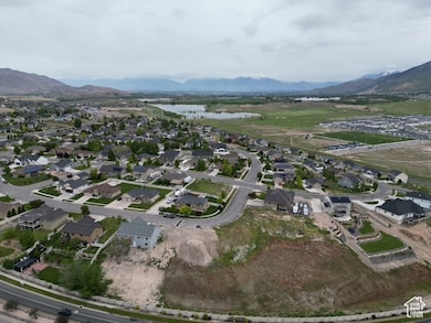 1367 Cedar Pass Dr, Santaquin, UT 84655 - photo 2