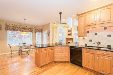 24 Rose Ln, Rensselaer, NY 12144 - photo 6