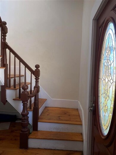 32 Ham St unit B, Dover, NH 03820 - photo 2