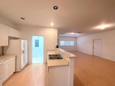 1791 Lakefront D1 Blvd unit 1, Fort Pierce, FL 34982 - photo 4