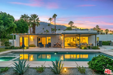 544 N Tercero Cir, Palm Springs, CA 92262 - photo 2