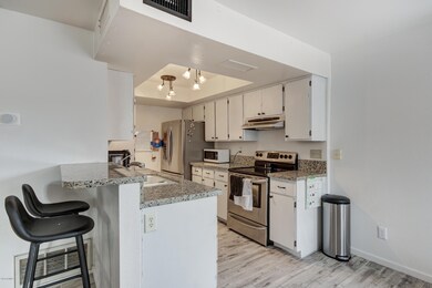 13232 N 3rd Way-7