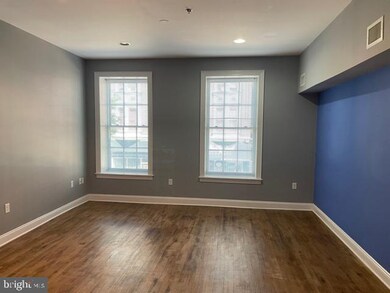 38 N Potomac St unit 1, Hagerstown, MD 21740 - photo 2