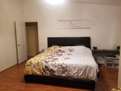 MasterBed1