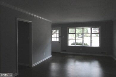 12311 Harbor Dr, Woodbridge, VA 22192 - photo 2