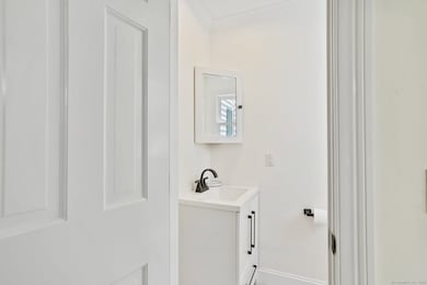 50 Harrison Ave, New Canaan, CT 06840 - photo 5