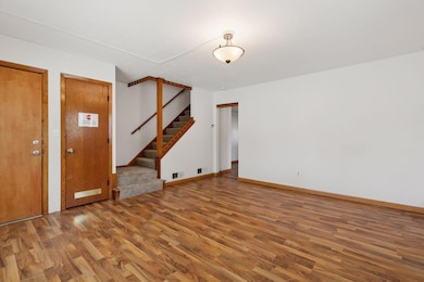 1489 6th St E, Saint Paul, MN 55106 - photo 7