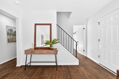 1271 S. Weyant (Interior)-6