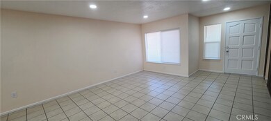 14375 Manzanita Rd, Victorville, CA 92395 - photo 2