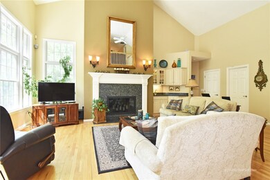 129 Woodridge Dr, Saunderstown, RI 02874 - photo 6