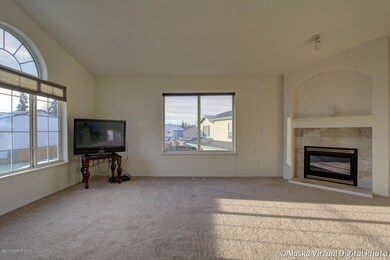 Nice spacious living room with gas firpl