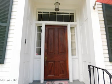 406 Orleans St, Natchez, MS 39120 - photo 2