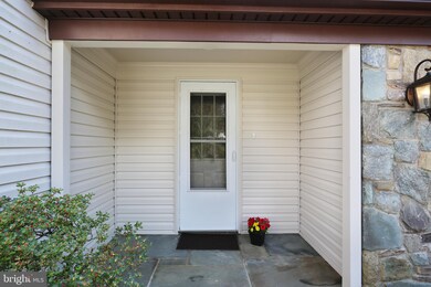 8906 Liberty Ln, Potomac, MD 20854 - photo 7