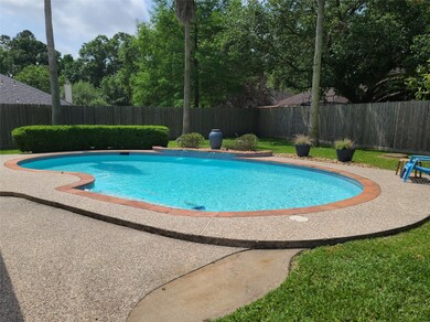 31415 Kingston Village Dr, Spring, TX 77386 - photo 3