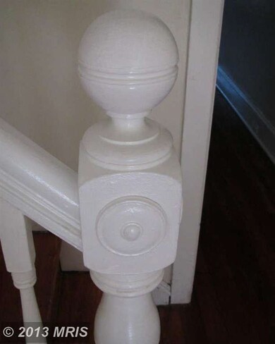 141 N Lakewood Ave, Baltimore, MD 21224 - photo 7