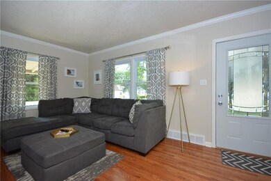 3115 56th St, Des Moines, IA 50310 - photo 5