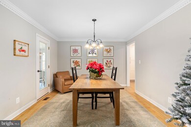 6813 Bloomsbury Ln, Spotsylvania, VA 22553 - photo 5