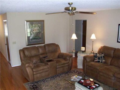 4206 W Mockingbird Ln, Rogers, AR 72756 - photo 3