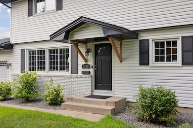 8300 24th Ave N, Golden Valley, MN 55427 - photo 6