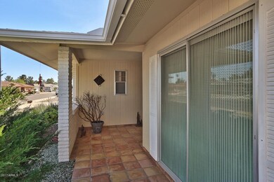 9715 W Lindgren Ave, Sun City, AZ 85373 - photo 2
