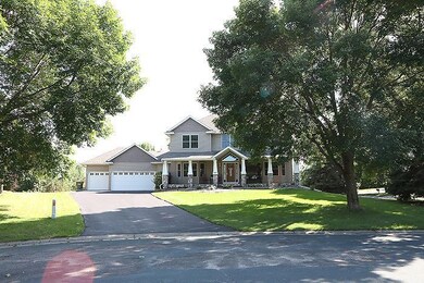 6408 N Trappers Crossing, Hugo, MN 55038 - photo 2