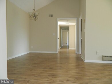 15201 Elkridge Way unit 933K, Silver Spring, MD 20906 - photo 4