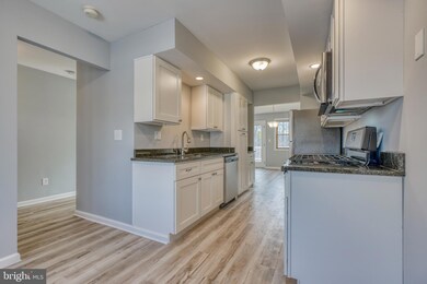 353 Town Green Way, Reisterstown, MD 21136 - photo 6