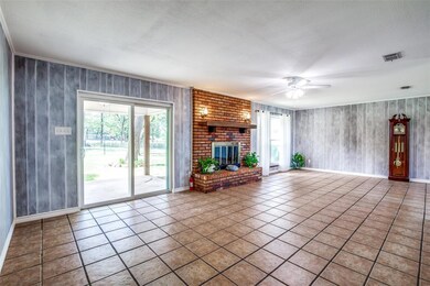 171 Laurie Ln, Springtown, TX 76082 - photo 6