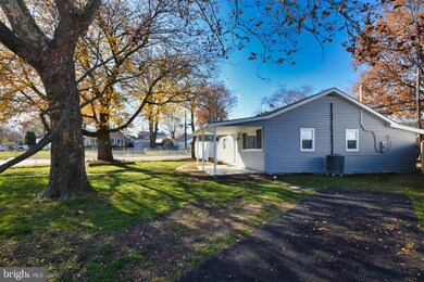 1 Dihedral Dr, Middle River, MD 21220 - photo 3