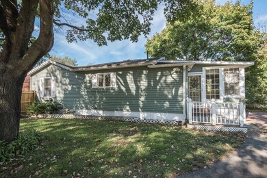 364 Shea St, Fitchburg, MA 01420 - photo 3