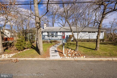 505 Overlook Dr, Neptune, NJ 07753 - photo 2