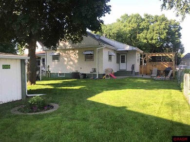 711 N Jefferson St, New Ulm, MN 56073 - photo 2