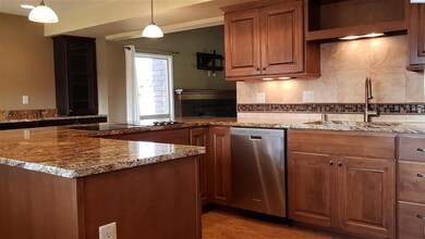 4002 W 18th Ave, Kennewick, WA 99338 - photo 3