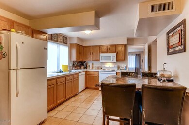 6808 S 42nd St Phoenix AZ-large-007-21-K