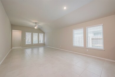 31014 Regal Elm Ln, Conroe, TX 77385 - photo 7