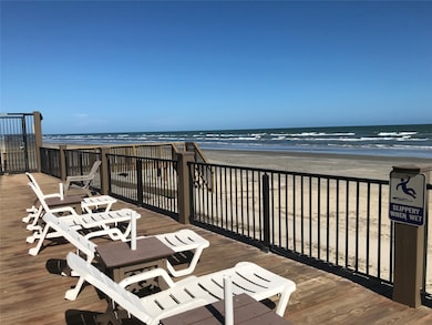 Recline and enjoy the waves