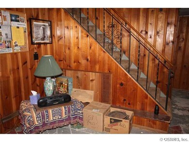 Foyer.