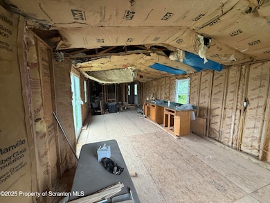 1002 Ridge St unit L 38, Olyphant, PA 18447 - photo 6