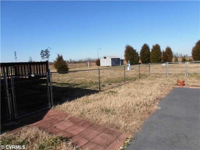 1907 Howerton Rd, Dunnsville, VA 22454 - photo 5