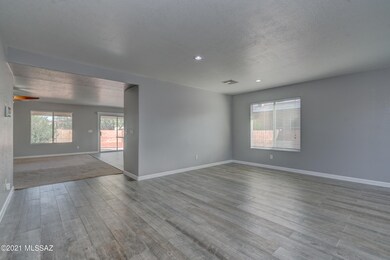 Formal Dining Entry to Great Rm