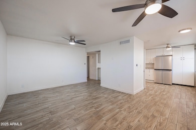 323 S Pioneer, Mesa, AZ 85204 - photo 3