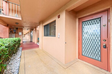 15074 Witney Rd unit 1070, Delray Beach, FL 33484 - photo 2